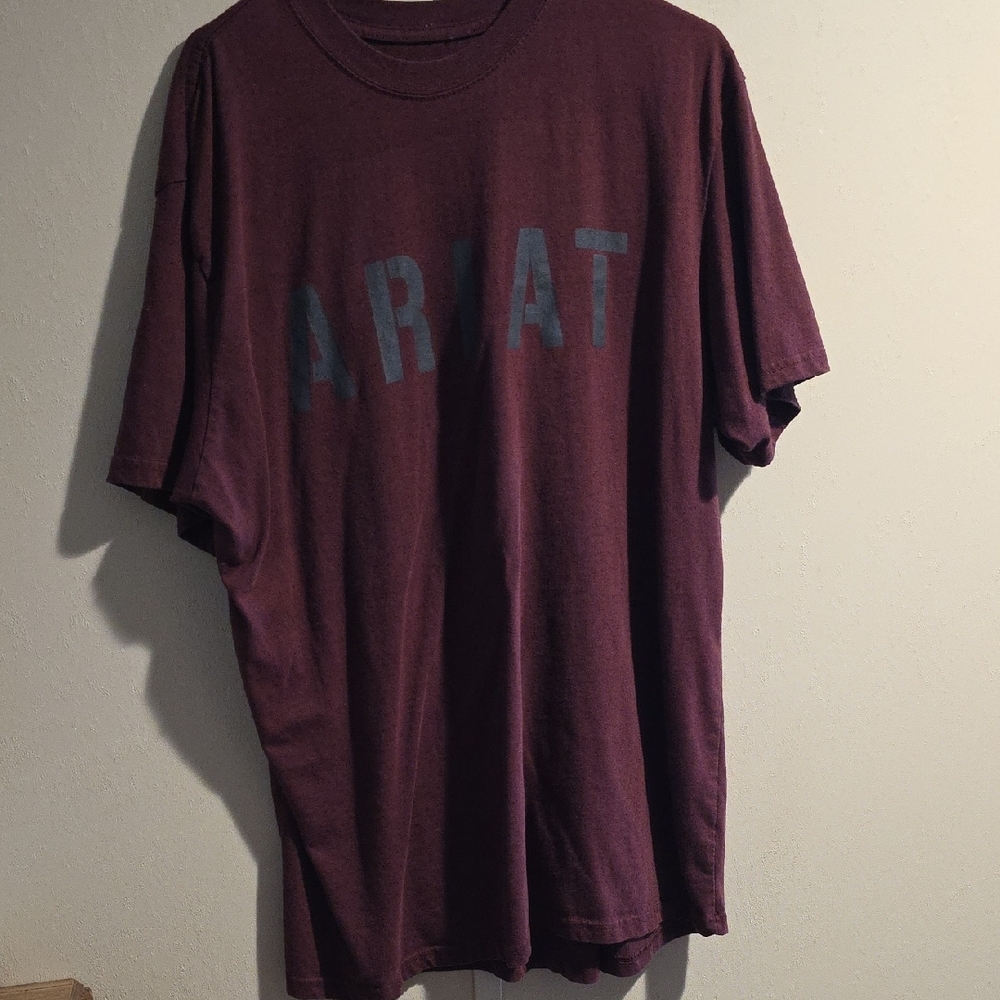 Ariat Men's Maroon Short Sleeve Tee